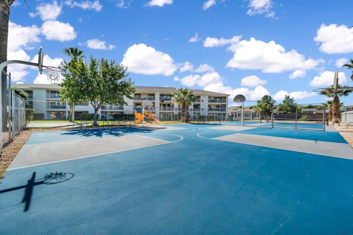 Modern Resort Condo - Pools, Courts & Scenic Views Сейнт Джордж Екстериор снимка